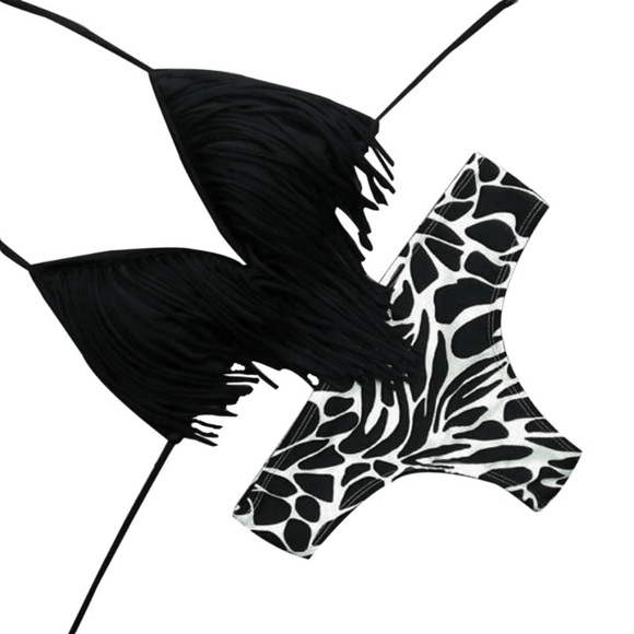 3️⃣⬅️ 👙🏝Push Up Bikini w/fringe🏝👙 BLACK - Picture 2 of 3